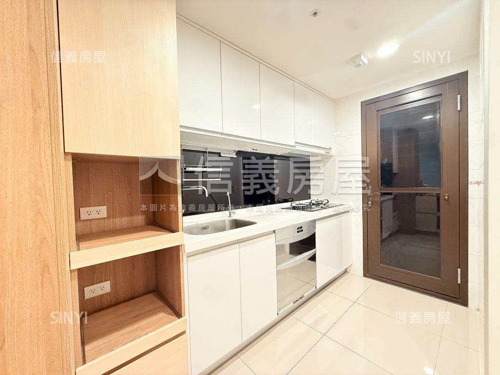 Ａ７溫馨裝潢景觀兩房車房屋室內格局與周邊環境