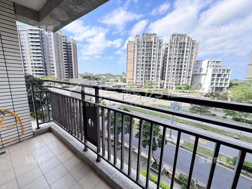 東京線上三房車位房屋室內格局與周邊環境