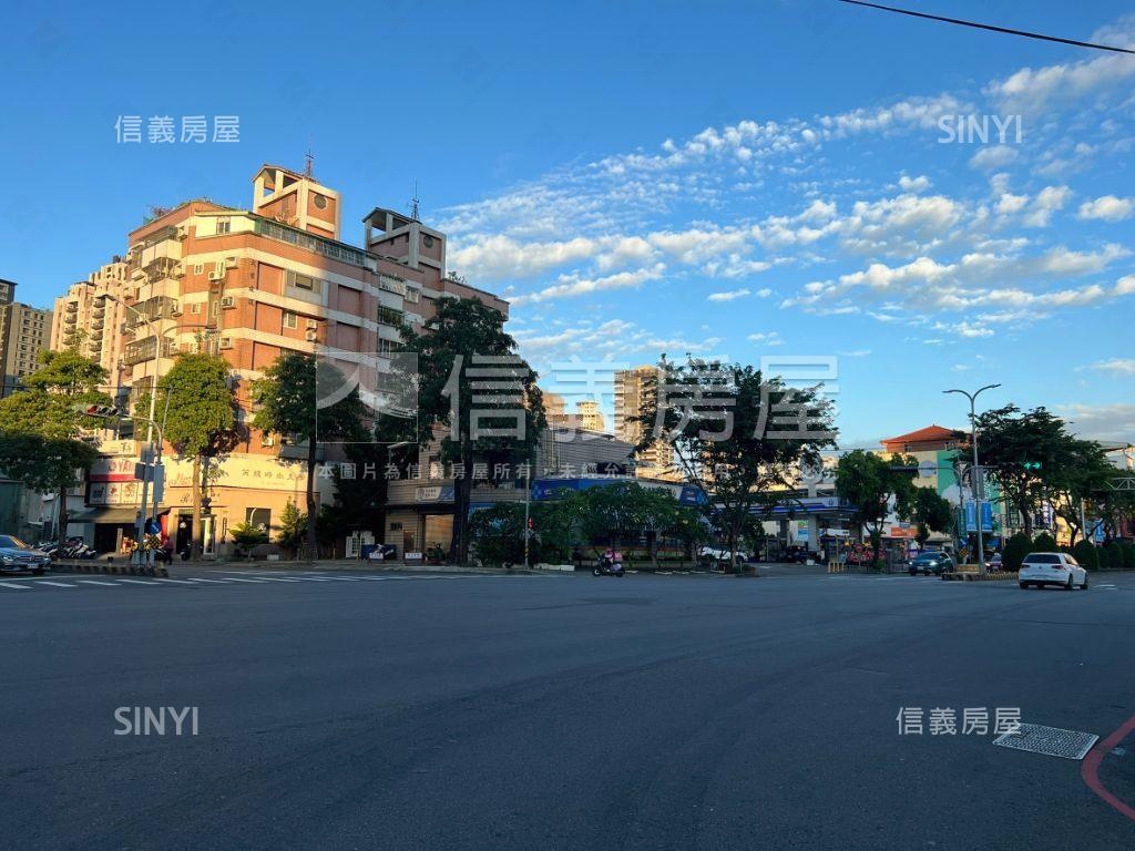 五權西路角間金店面房屋室內格局與周邊環境