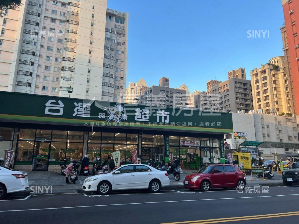 五權西路角間金店面房屋室內格局與周邊環境