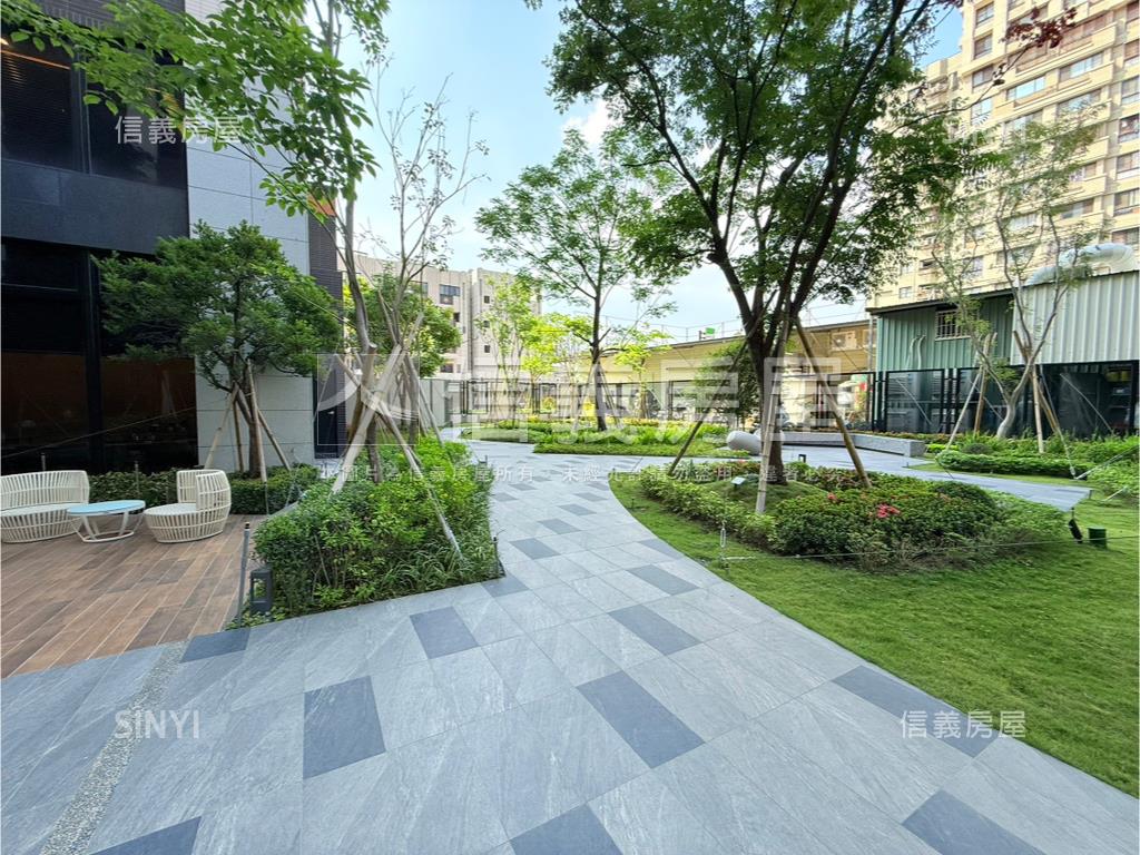 五甲公園高樓景觀兩房平移房屋室內格局與周邊環境