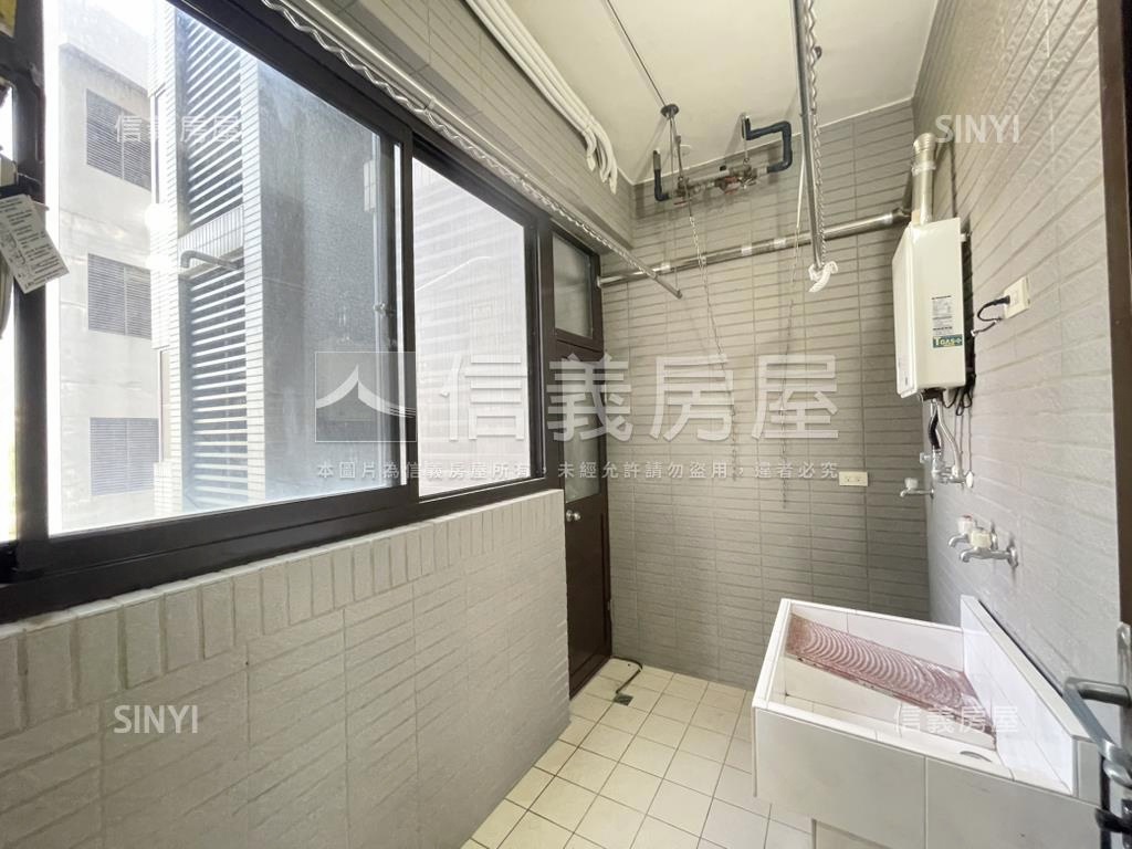 富源文化苑採光美屋房屋室內格局與周邊環境