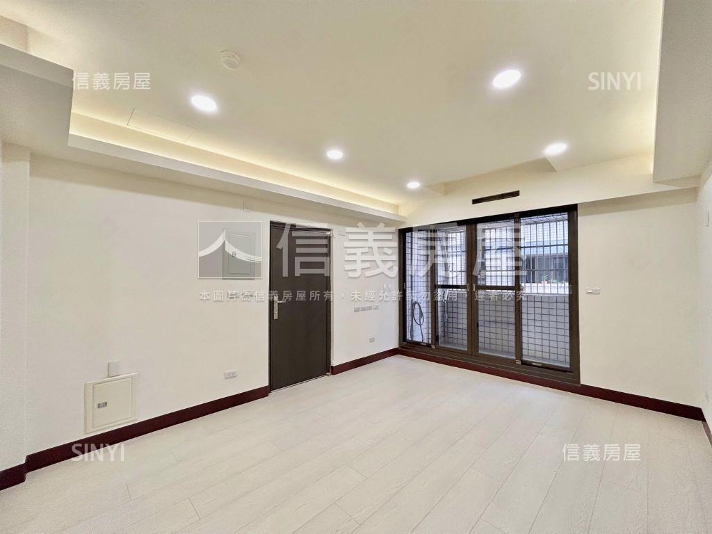 高鐵三房新裝潢即刻賞屋房屋室內格局與周邊環境