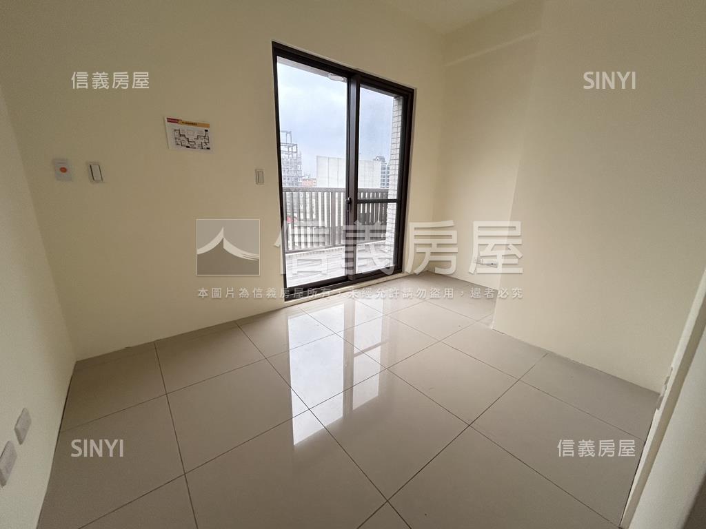 捷運雙連次高臻品１０樓房屋室內格局與周邊環境