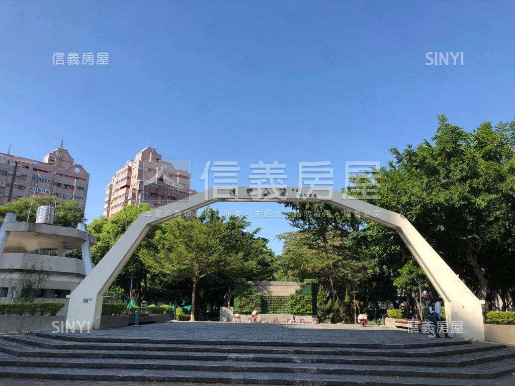 西屯路旁收租公寓投報佳房屋室內格局與周邊環境