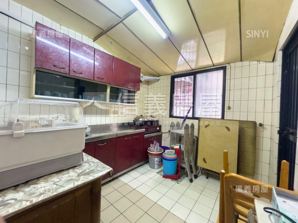 天母德東庭院一樓房屋室內格局與周邊環境