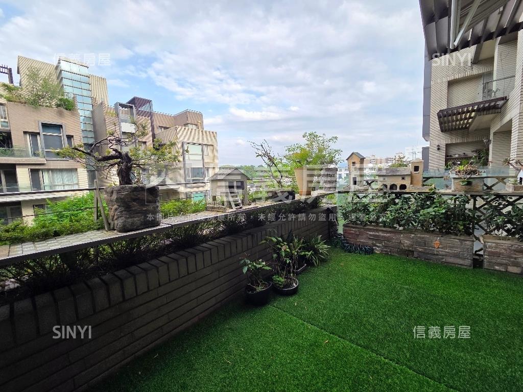 蔚藍香草３房。休息一下吧房屋室內格局與周邊環境