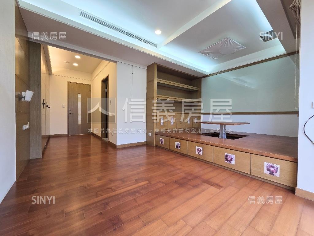 蔚藍香草３房。休息一下吧房屋室內格局與周邊環境