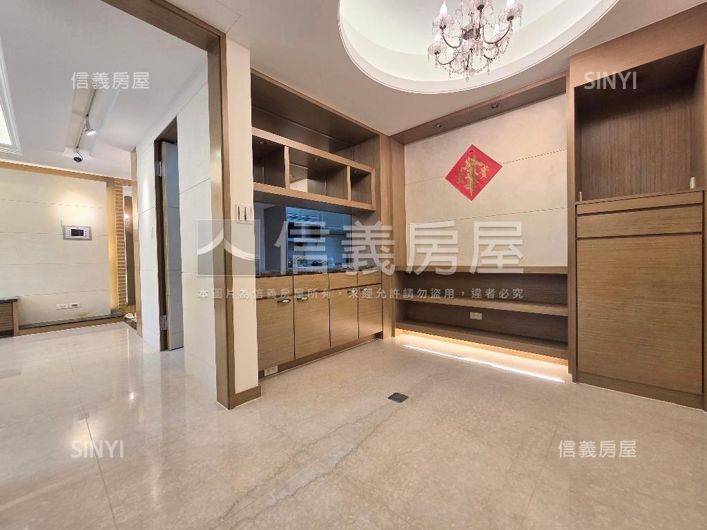 蔚藍香草３房。休息一下吧房屋室內格局與周邊環境