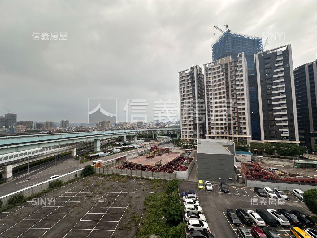 金世紀錄邊間大戶美宅房屋室內格局與周邊環境