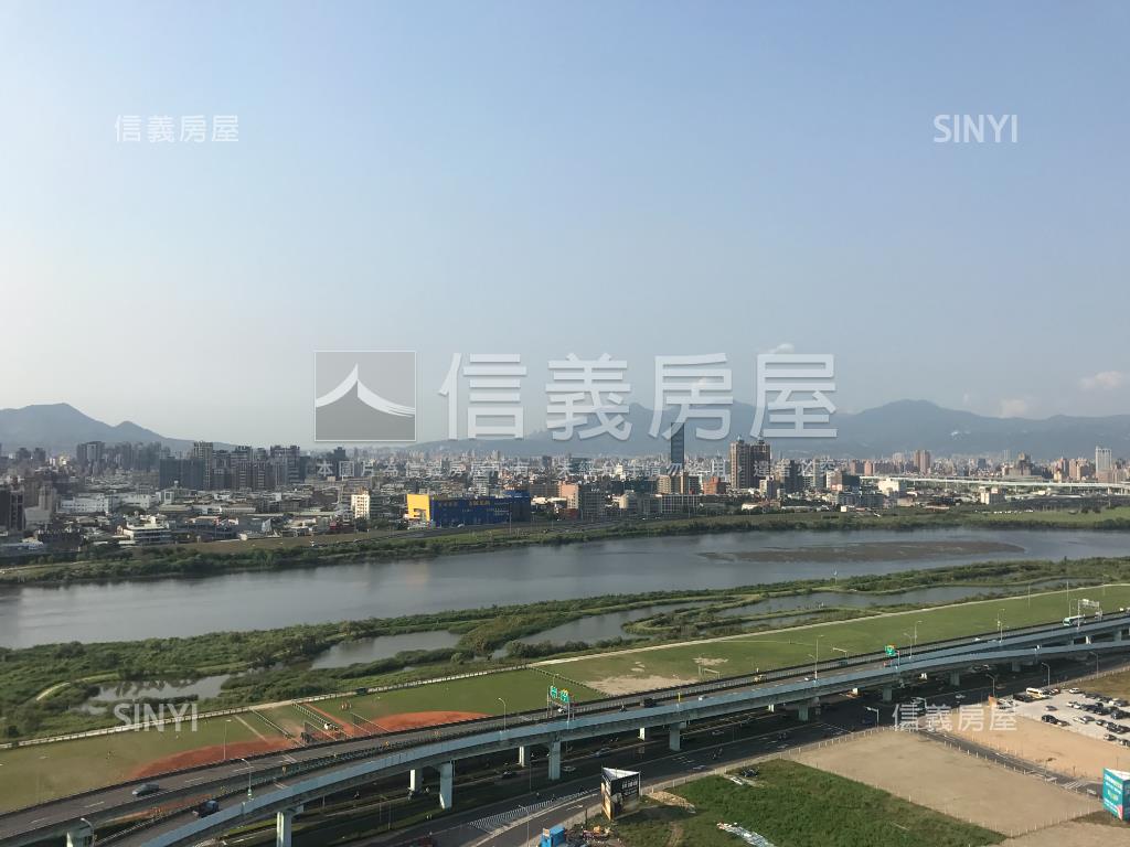 金世紀錄邊間大戶美宅房屋室內格局與周邊環境