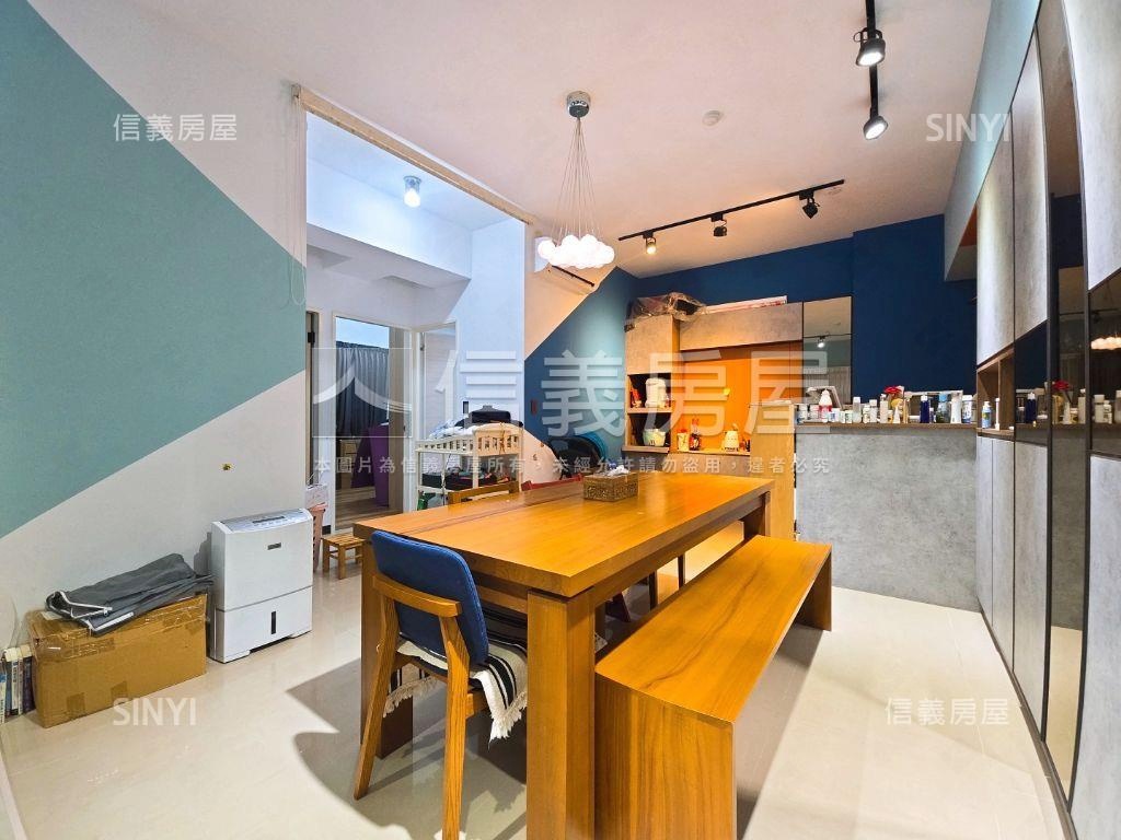 大城建設精美裝潢戶房屋室內格局與周邊環境