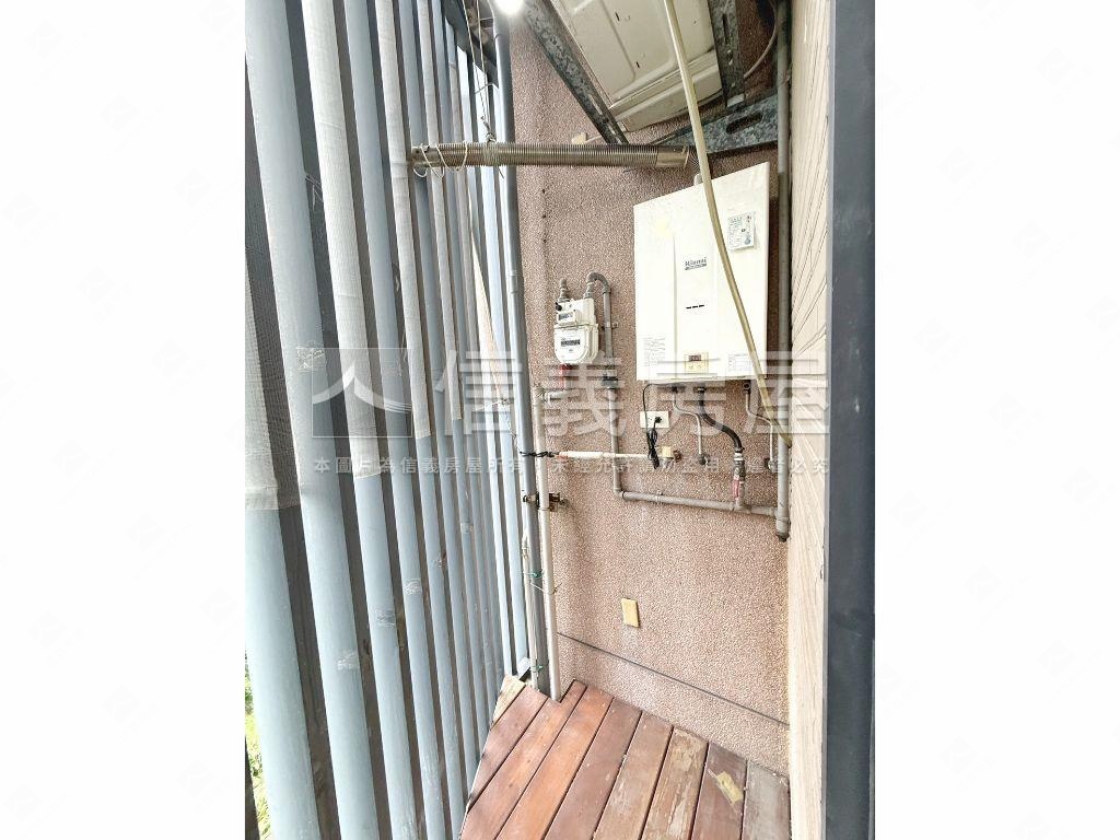 石牌公園挑高美廈房屋室內格局與周邊環境
