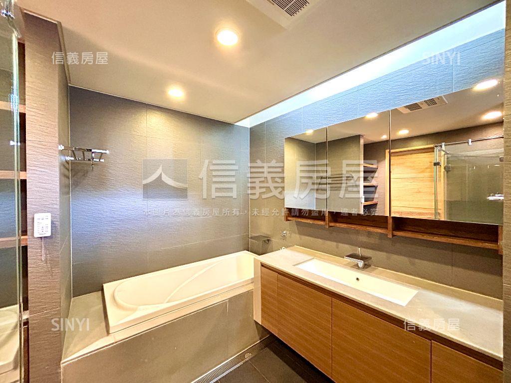 大天母花見傳世大戶房屋室內格局與周邊環境