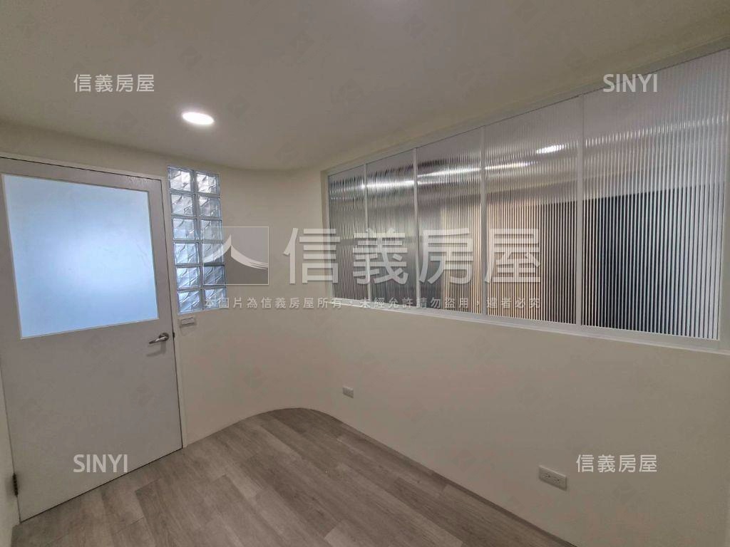 柳川水岸電梯雙衛浴美兩房房屋室內格局與周邊環境