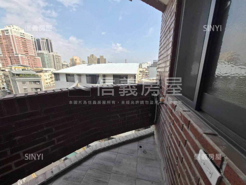 柳川水岸電梯雙衛浴美兩房房屋室內格局與周邊環境