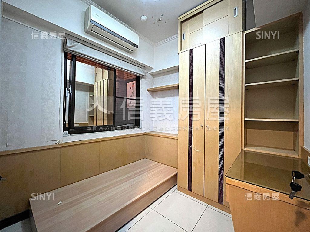 台北爵士兩房加車位房屋室內格局與周邊環境