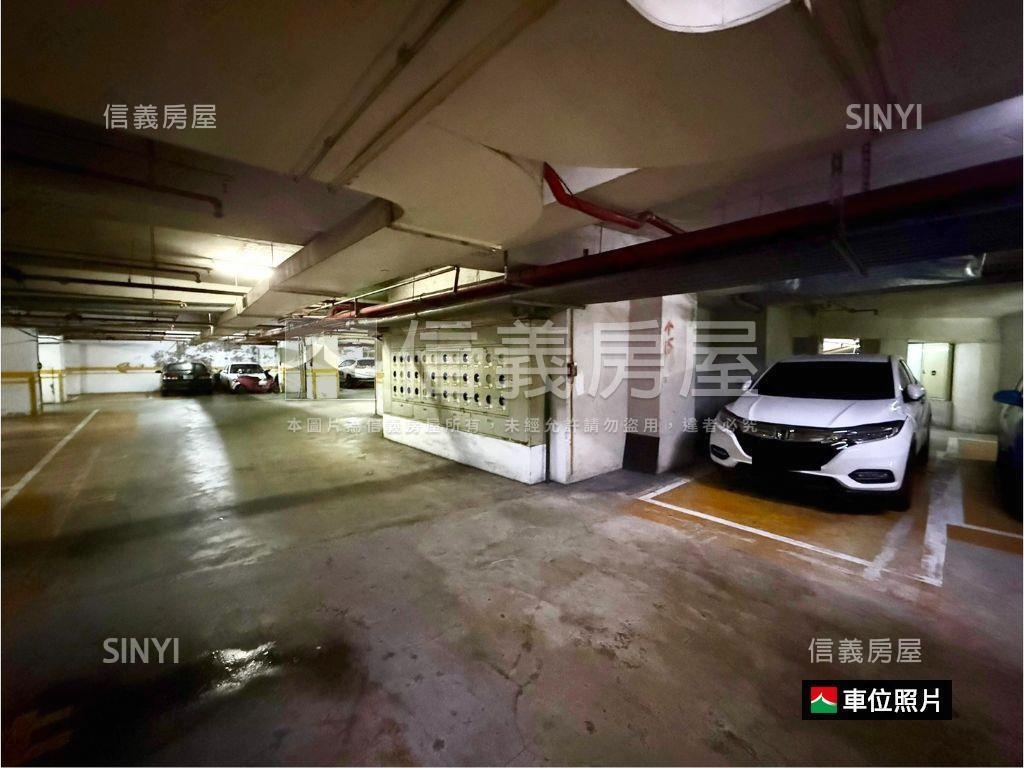 御龍花園質感４房平車房屋室內格局與周邊環境