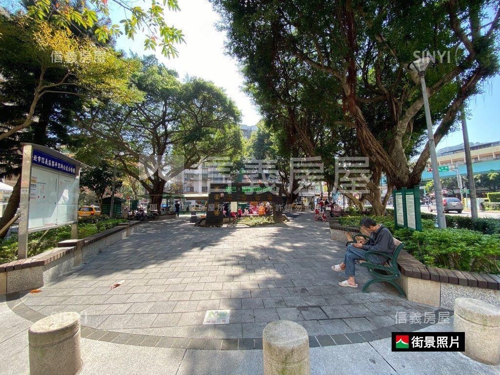 近捷運麟光大面寬一樓美屋房屋室內格局與周邊環境