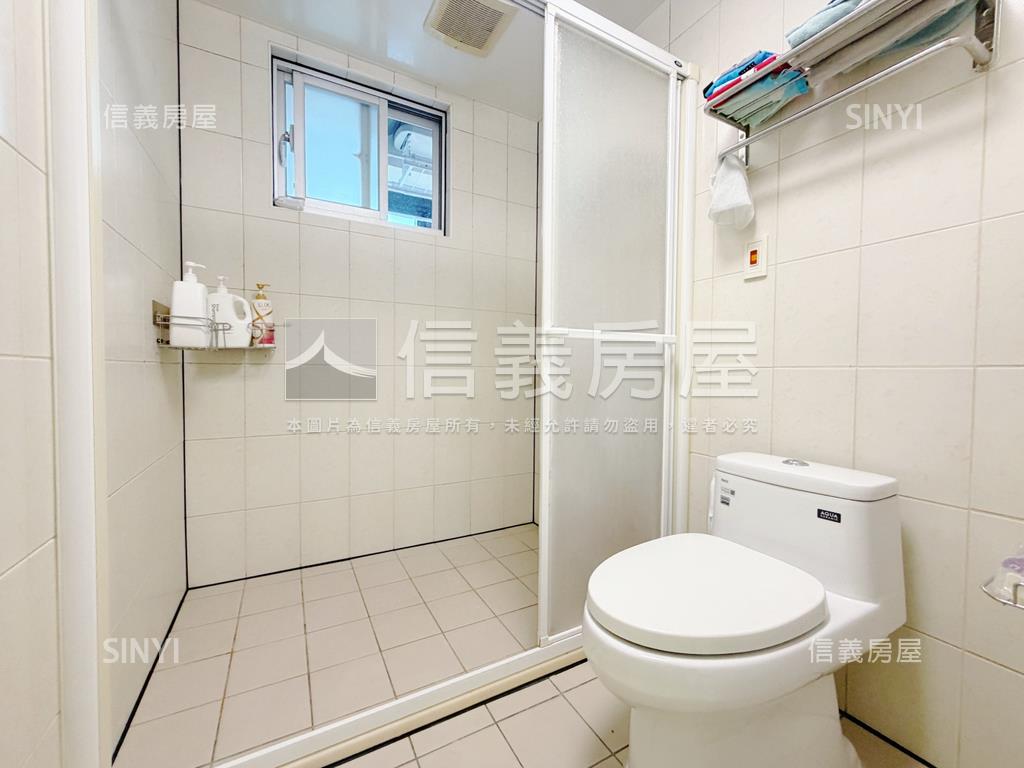 凱旋尊邸高樓邊間三房房屋室內格局與周邊環境