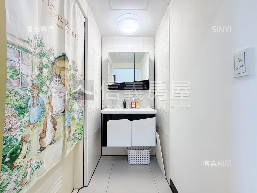 凱旋尊邸高樓邊間三房房屋室內格局與周邊環境