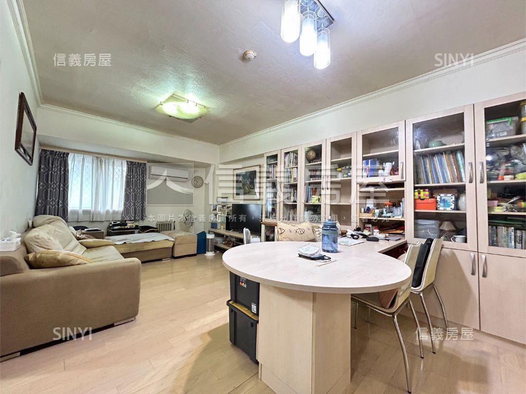 可預約看屋－電梯管理２房房屋室內格局與周邊環境