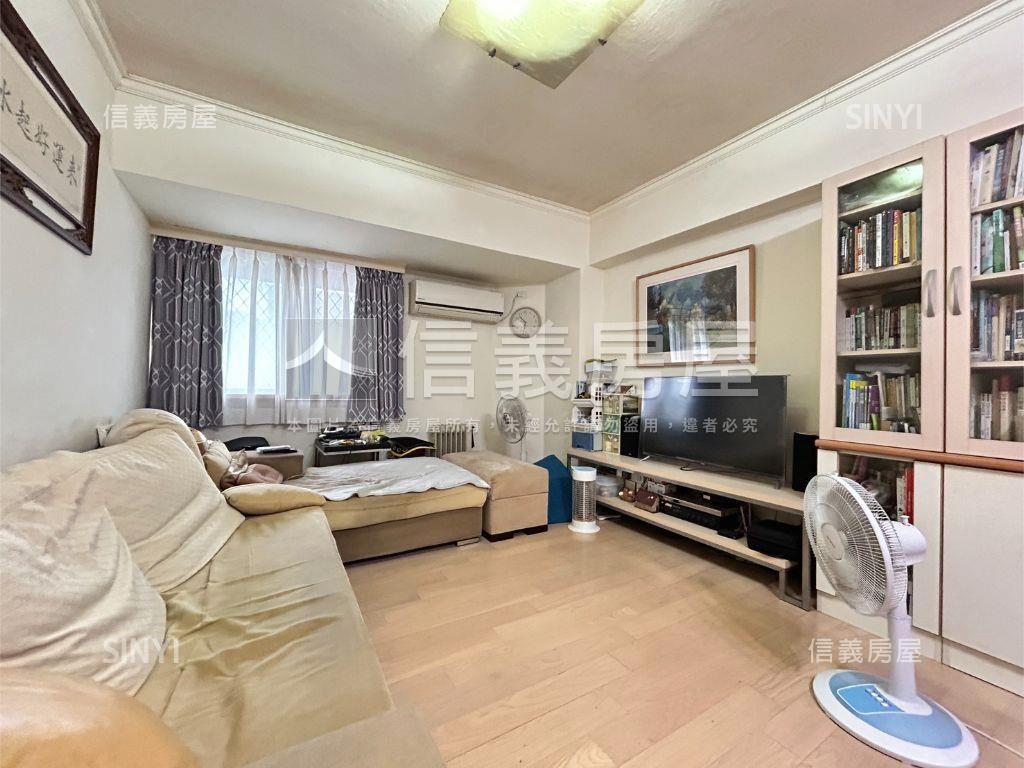 可預約看屋－電梯管理２房房屋室內格局與周邊環境