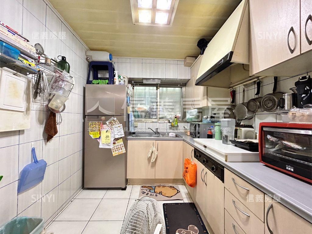 可預約看屋－電梯管理２房房屋室內格局與周邊環境