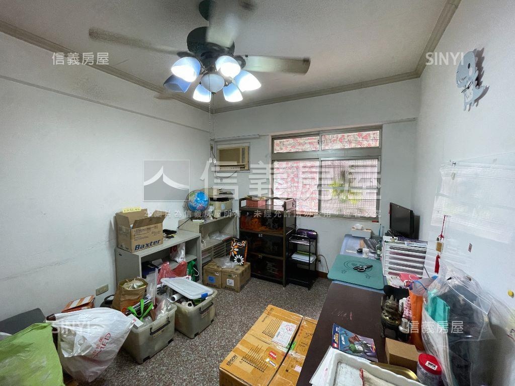 中崙二標稀有美四房房屋室內格局與周邊環境