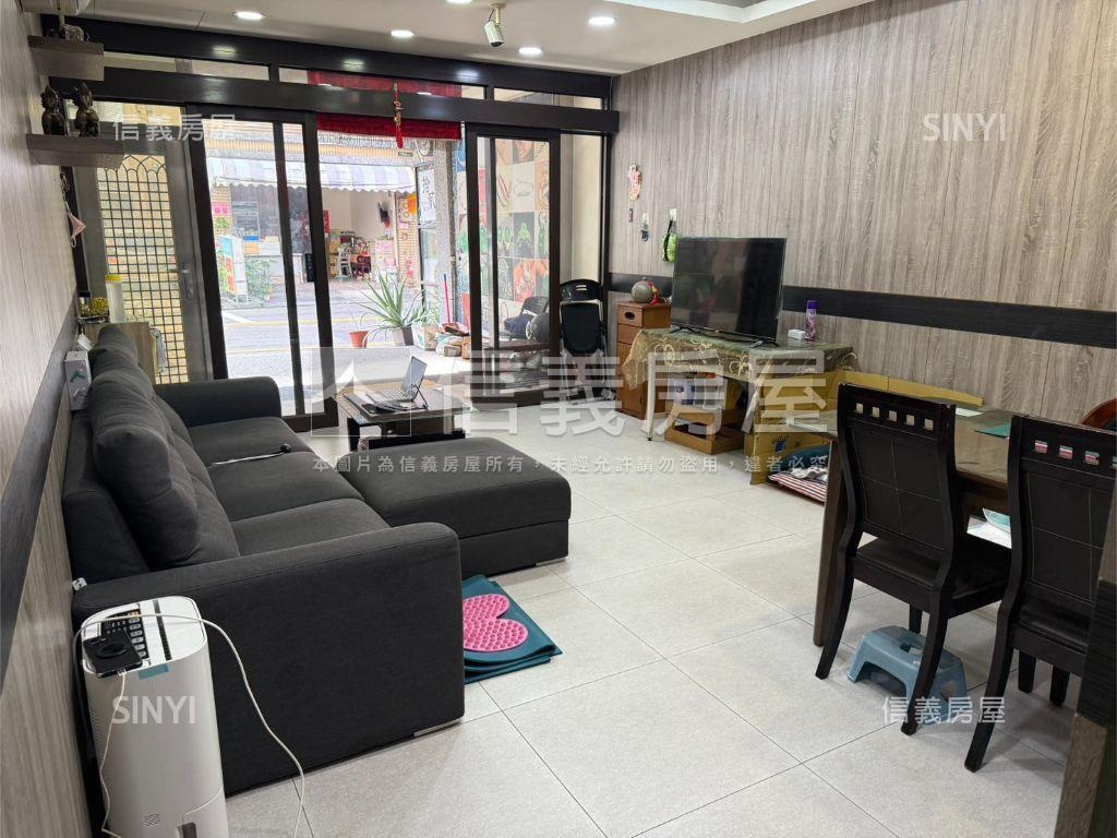 近未來體育園區賺錢透店房屋室內格局與周邊環境