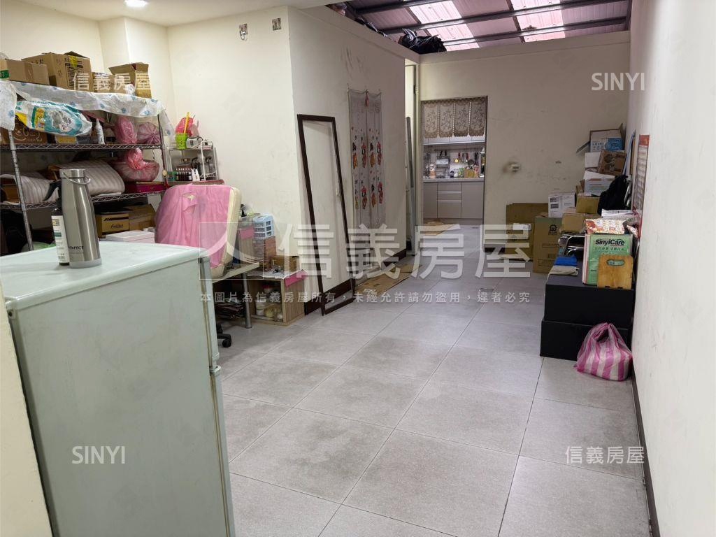 近未來體育園區賺錢透店房屋室內格局與周邊環境