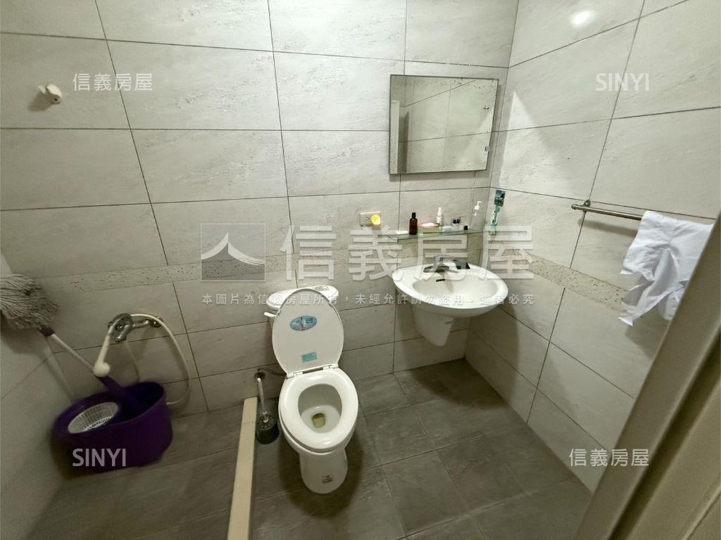 近未來體育園區賺錢透店房屋室內格局與周邊環境