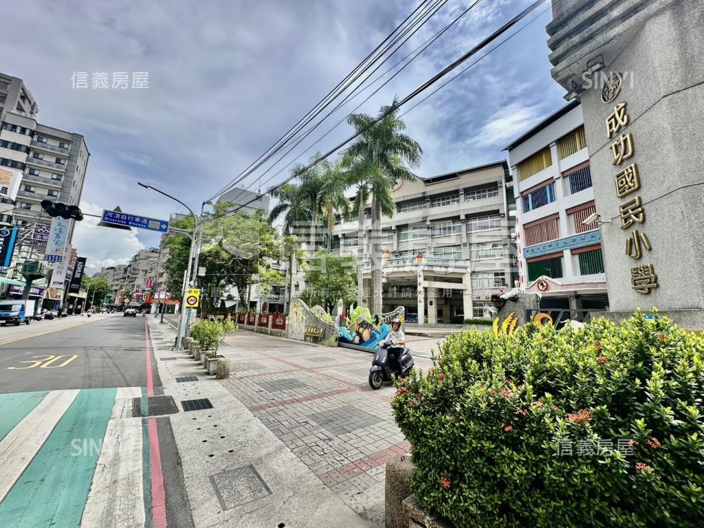 正長安街人潮帶財金店霸房屋室內格局與周邊環境