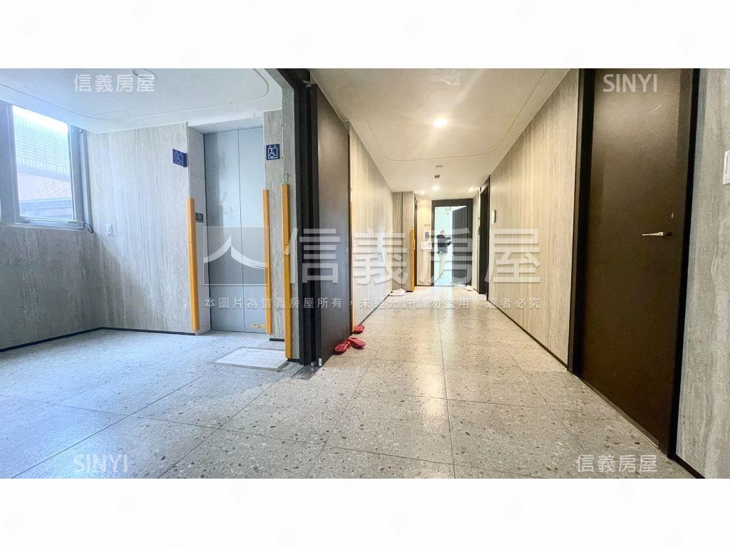 寶舖ＣＡＲＥ高樓１１Ｅ房屋室內格局與周邊環境