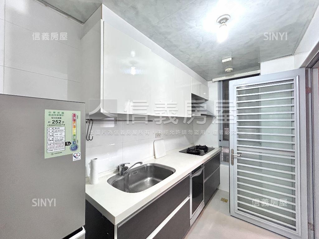 中科領袖特區邊間三房平車房屋室內格局與周邊環境