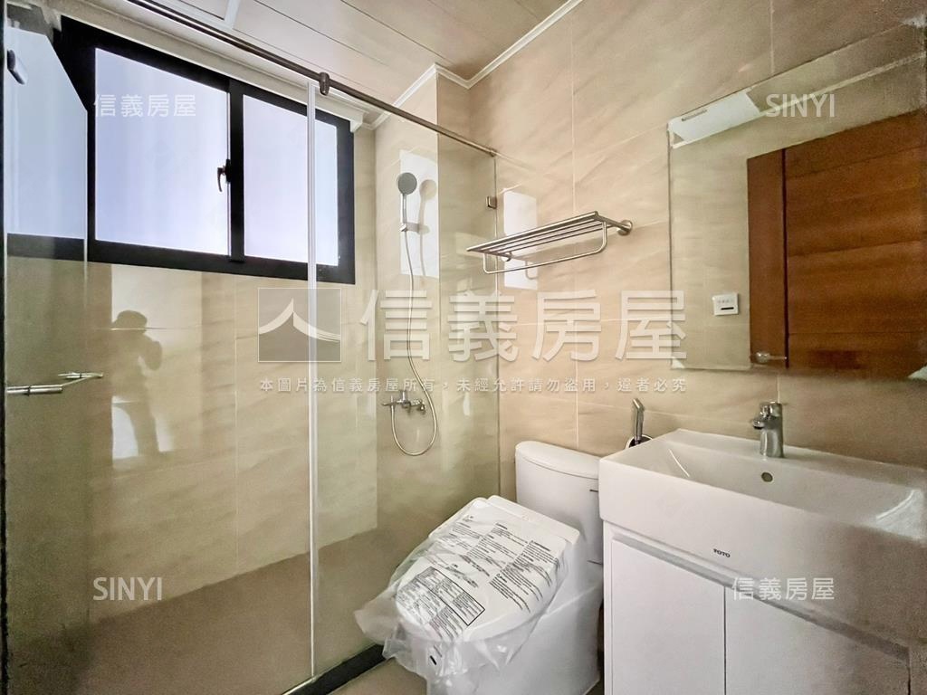 近中國醫ＢＯＴ電梯金店面房屋室內格局與周邊環境