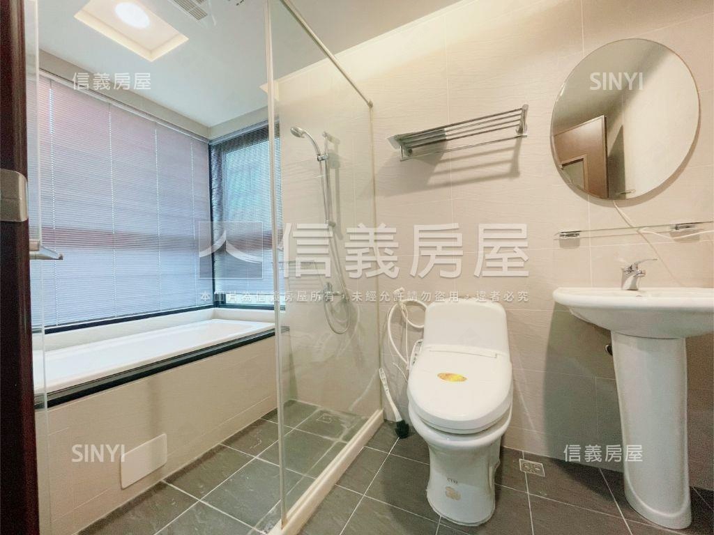 世紀都心★稀有高樓１房屋室內格局與周邊環境