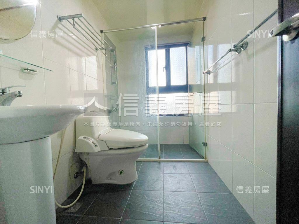 世紀都心★稀有高樓１房屋室內格局與周邊環境