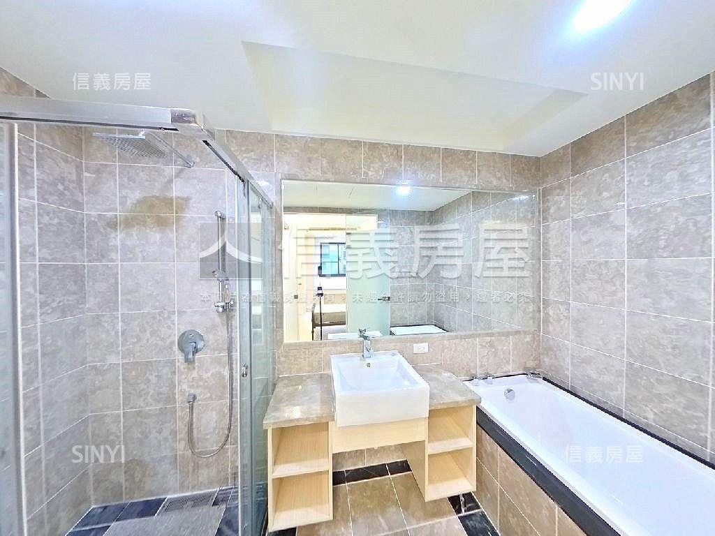 園頂安靜愜意樹景美屋房屋室內格局與周邊環境