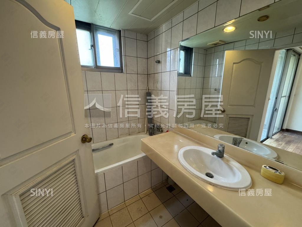 新雪梨高樓景觀附平面車位房屋室內格局與周邊環境