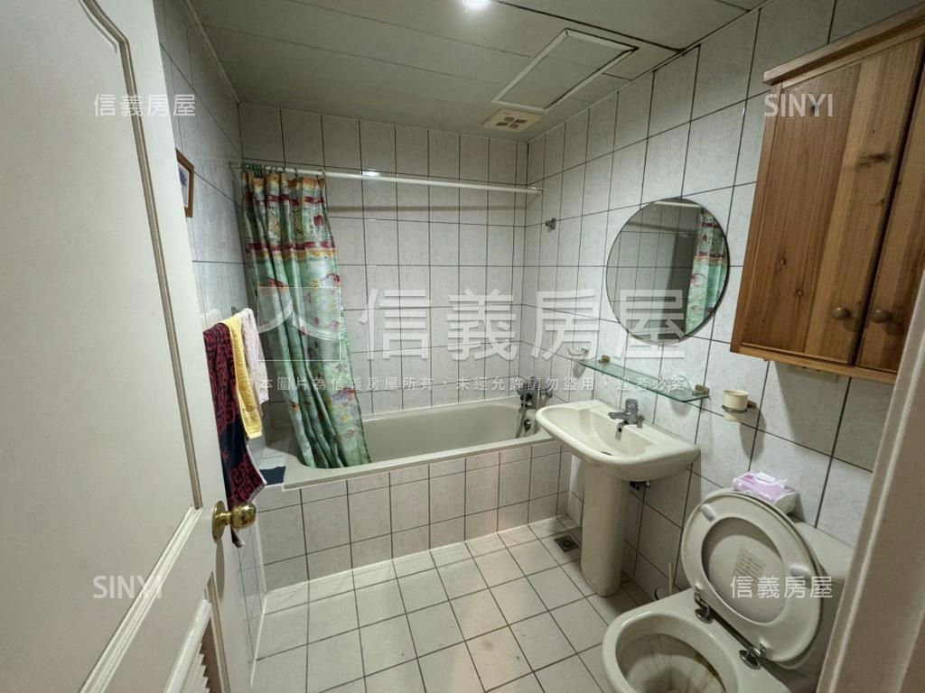 新雪梨高樓景觀附平面車位房屋室內格局與周邊環境