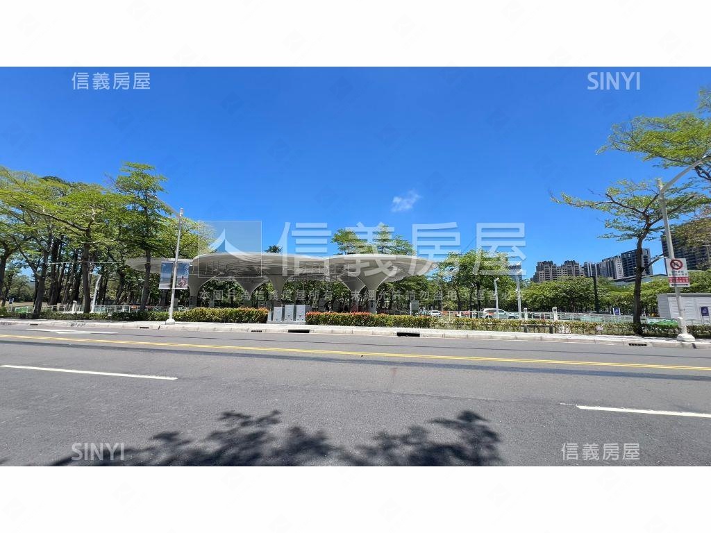 美術１号院Ｃ８面公園房屋室內格局與周邊環境