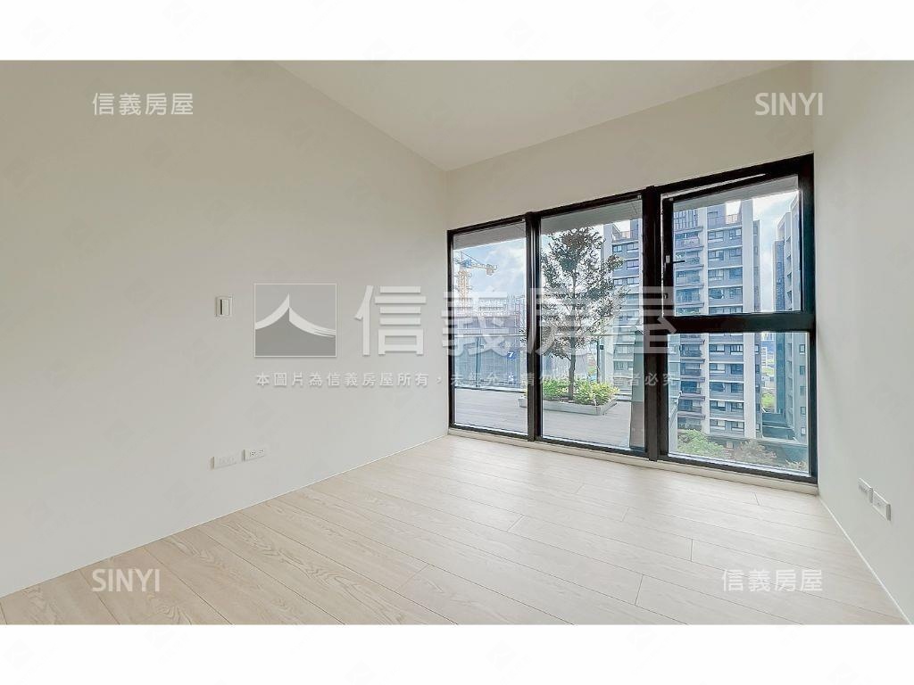 寶輝三房宜居陽台泳池視野房屋室內格局與周邊環境