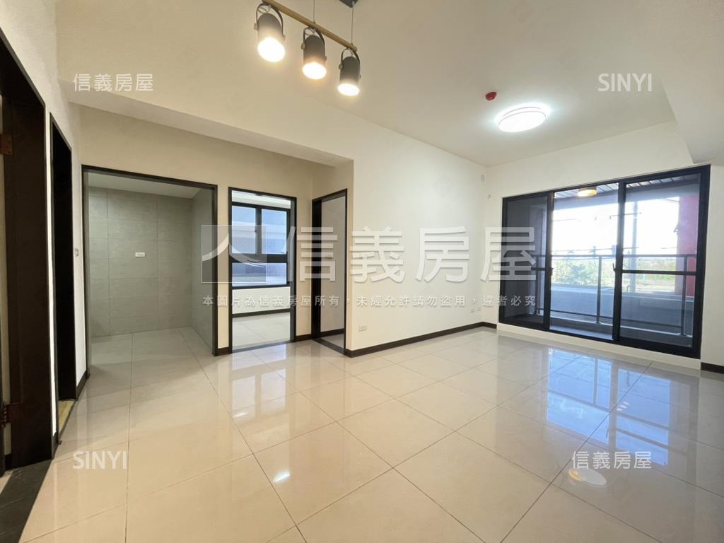 金雅生活圈悅佳川青３房房屋室內格局與周邊環境