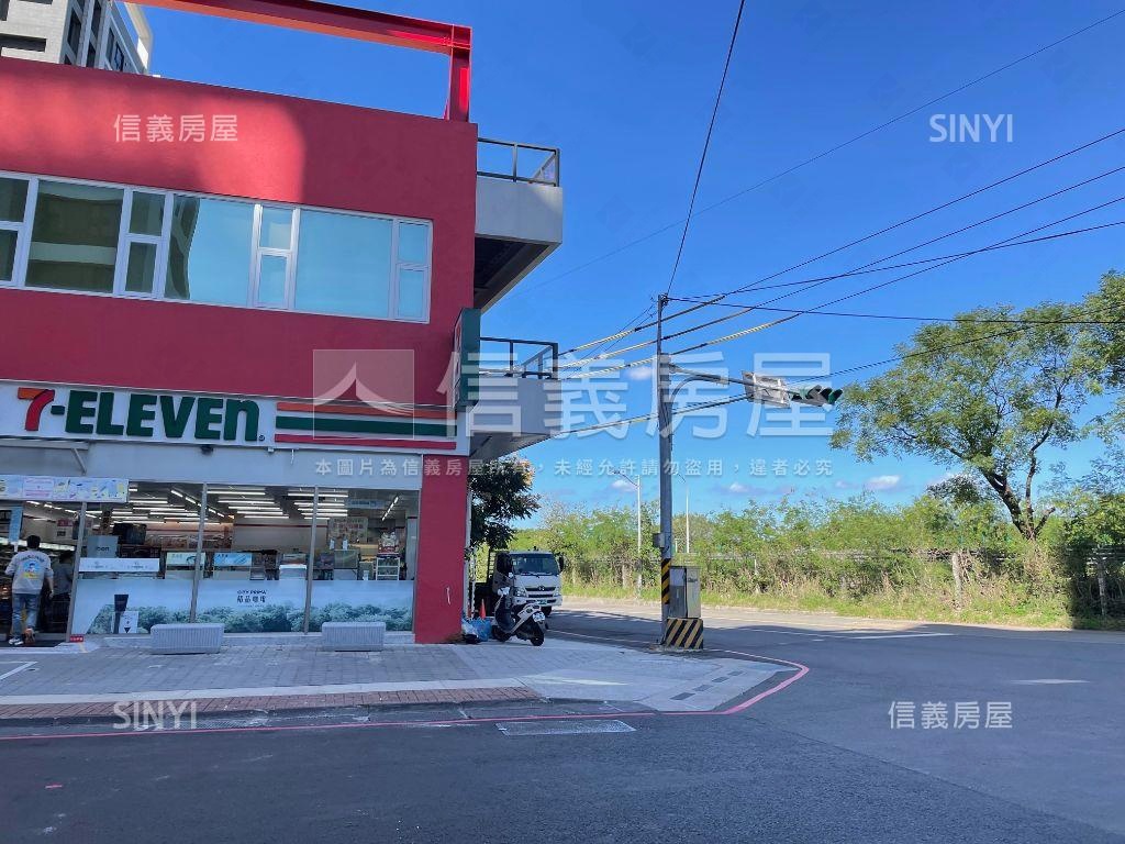 金雅生活圈悅佳川青３房房屋室內格局與周邊環境