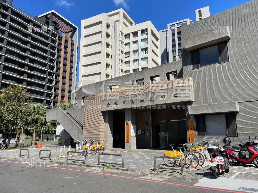 金雅生活圈悅佳川青３房房屋室內格局與周邊環境