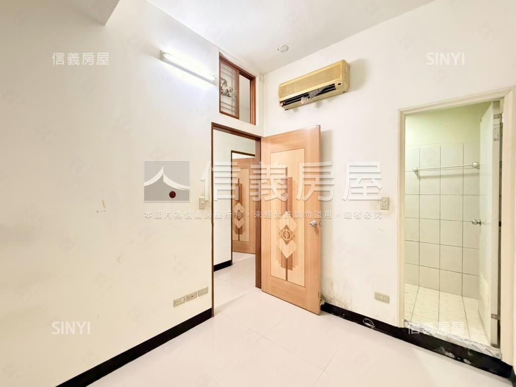 新埔捷運。大空間３樓房屋室內格局與周邊環境