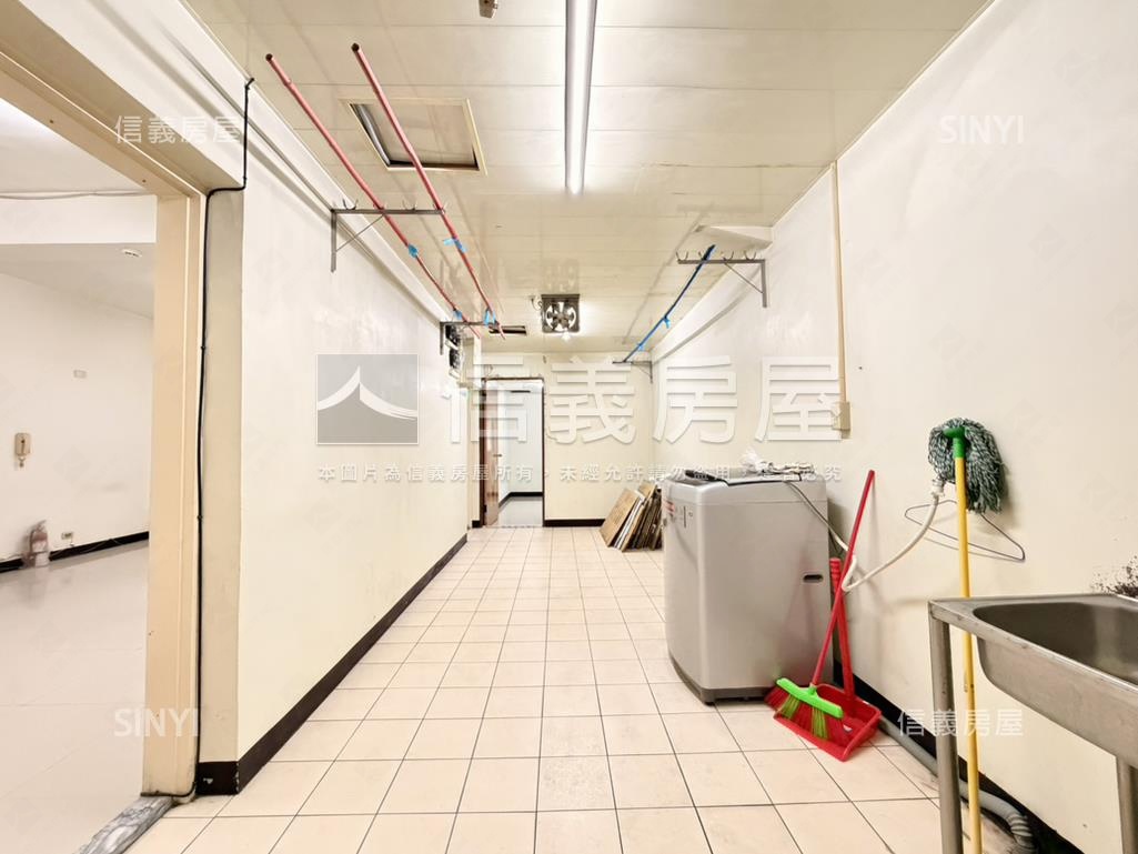 新埔捷運。大空間３樓房屋室內格局與周邊環境