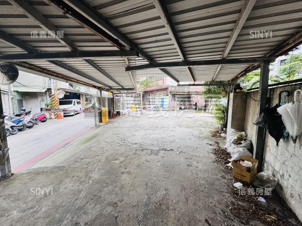 慶利街收租角地房屋室內格局與周邊環境