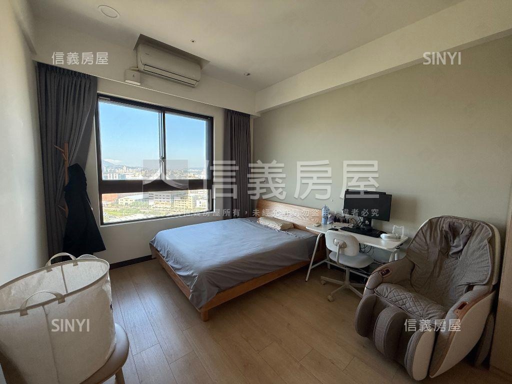 新宿高樓２房景觀大車位房屋室內格局與周邊環境